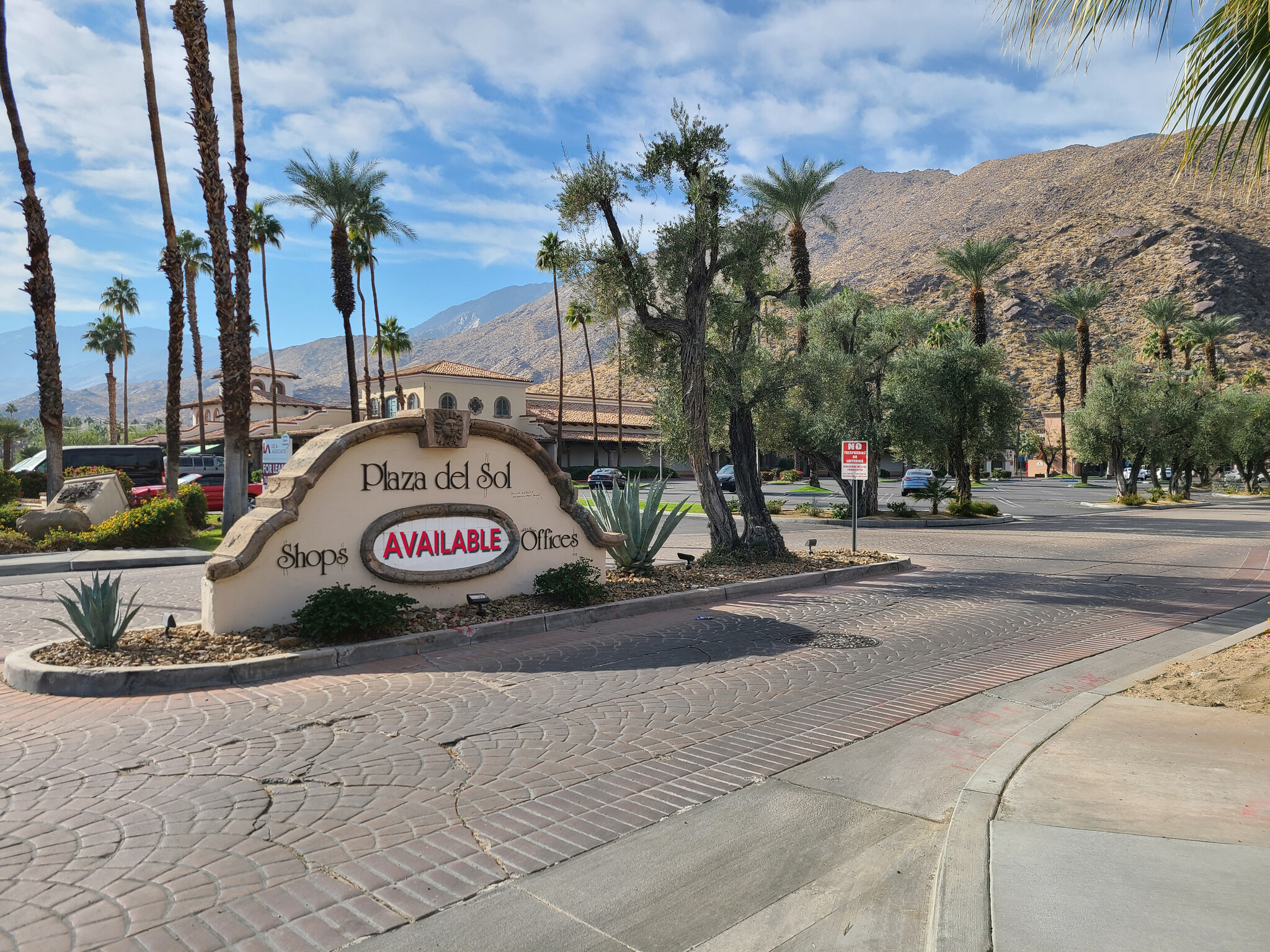 1555 S Palm Canyon Dr, Palm Springs, CA 92264 - Plaza Del Sol Shopping ...