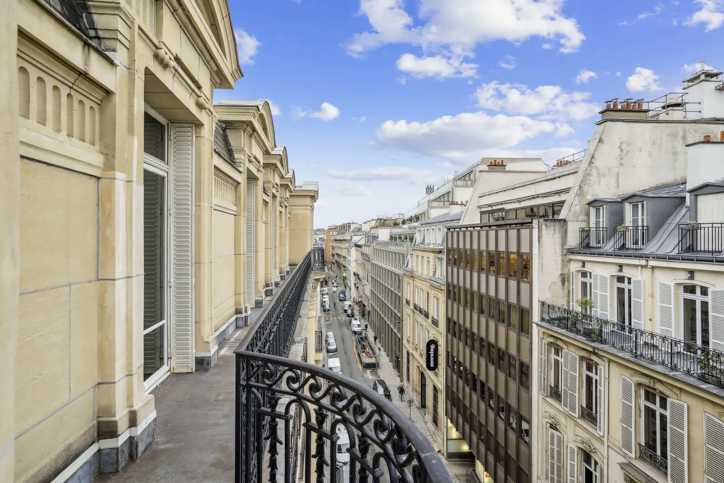 Office in Paris for lease Other- Image 1 of 12