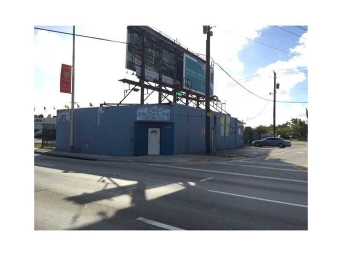 13990 NW 27th Ave, Opa Locka, FL for sale Primary Photo- Image 1 of 8