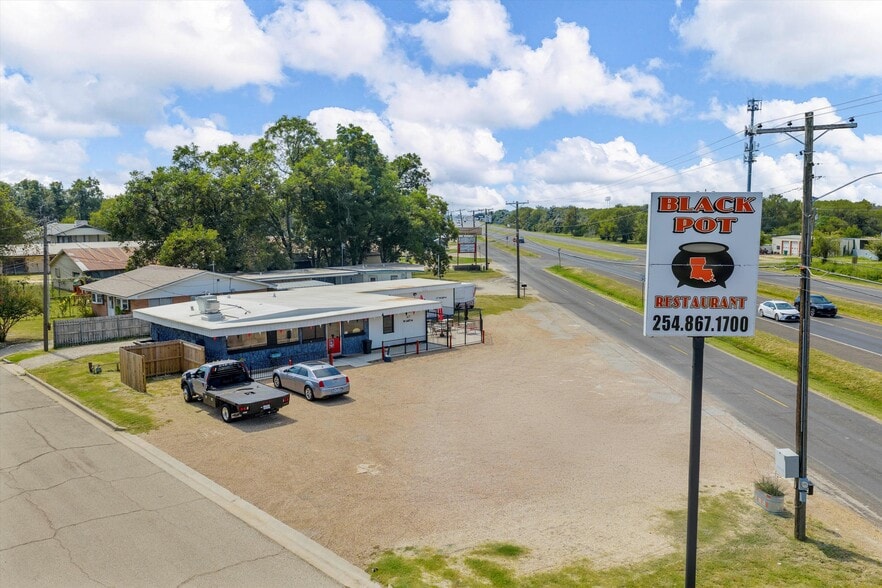 417 N Lacy Dr, Waco, TX for sale - Building Photo - Image 1 of 7