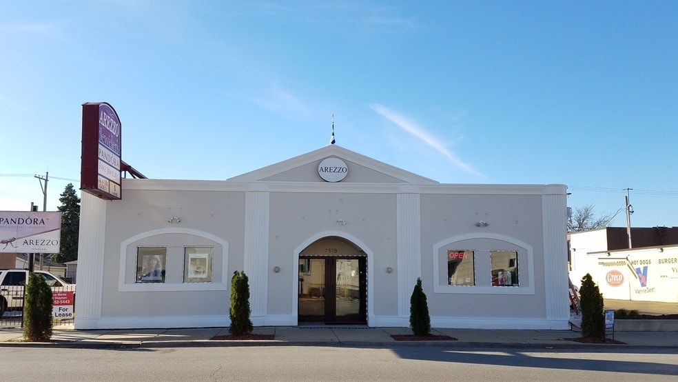 3118 N Harlem Ave, Chicago, IL for sale - Primary Photo - Image 2 of 5