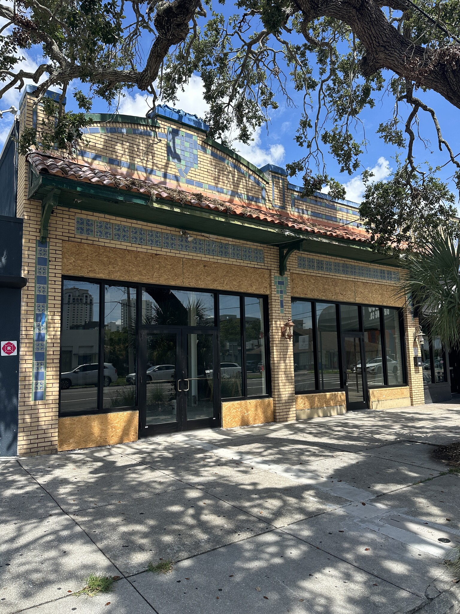 218 4th St N, Saint Petersburg, FL for sale Building Photo- Image 1 of 1