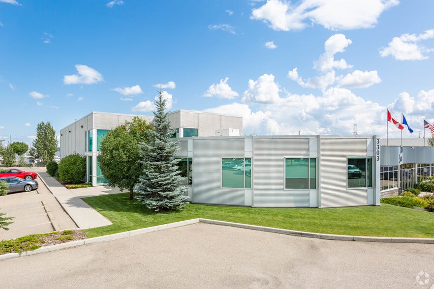 3303 8th St SE, Calgary, AB for sale - Primary Photo - Image 1 of 1