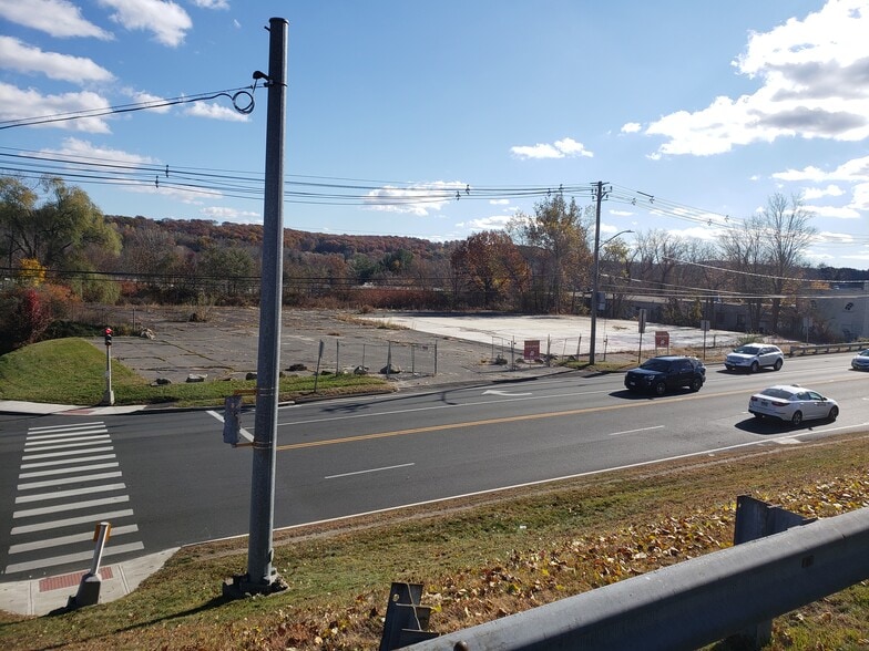 1074 Wolcott St, Waterbury, CT for sale - Other - Image 1 of 4