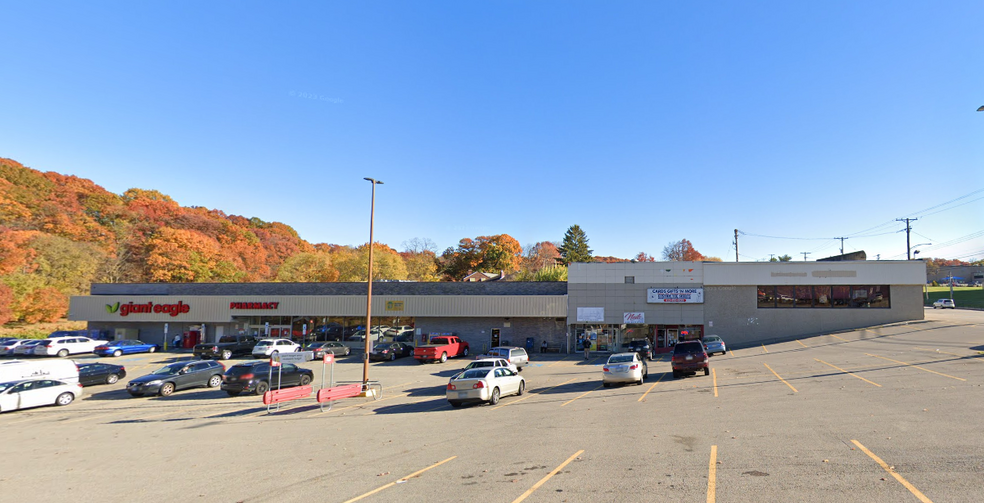 3808-3812 Oneil Blvd, Mckeesport, PA for lease - Primary Photo - Image 1 of 3