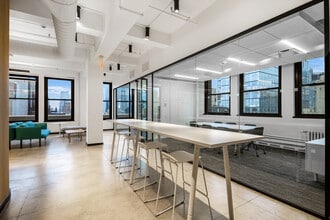 347 7th Ave, New York, NY for lease Interior Photo- Image 2 of 6