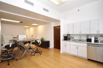 376 Boylston St, Boston, MA for lease Interior Photo- Image 2 of 13