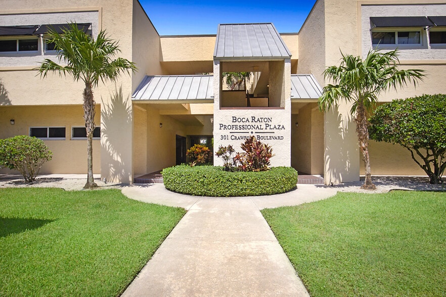 301 Crawford Blvd, Boca Raton, FL for lease - Building Photo - Image 1 of 11