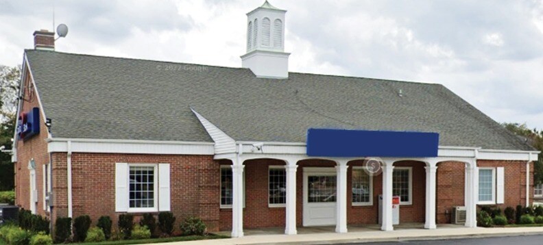 532 Old Town Rd, Port Jefferson Station, NY for sale - Building Photo - Image 1 of 1