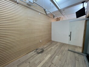 28 W 30th St, New York, NY for lease Interior Photo- Image 2 of 6