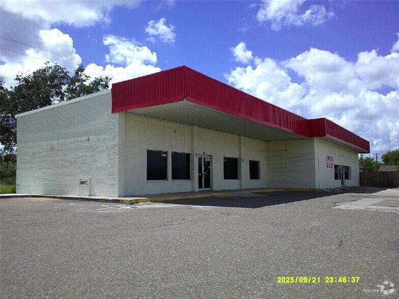 100 Santa Rosa Ave, Edcouch, TX for sale - Building Photo - Image 2 of 2