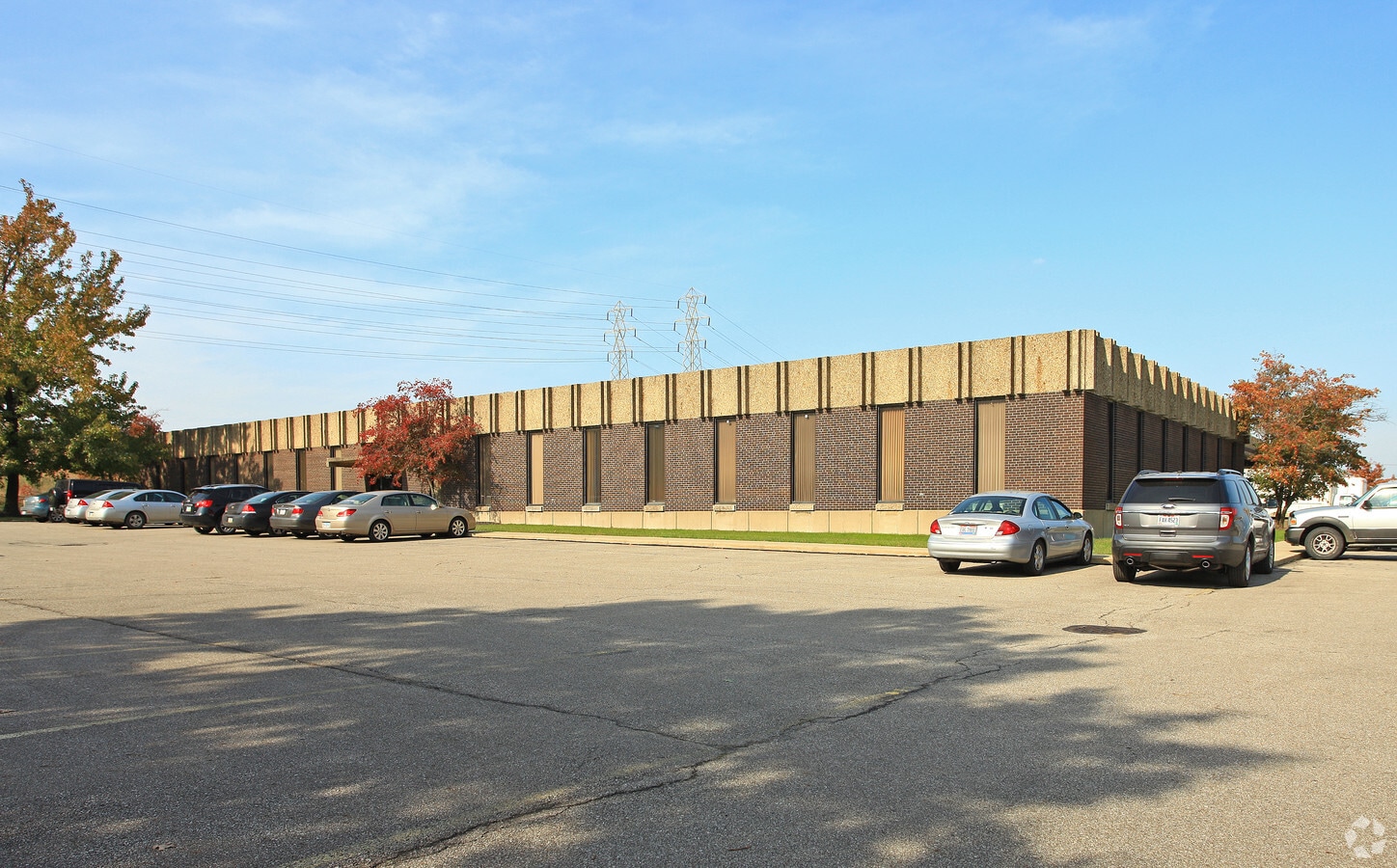 5605 Granger Rd, Independence, OH 44131