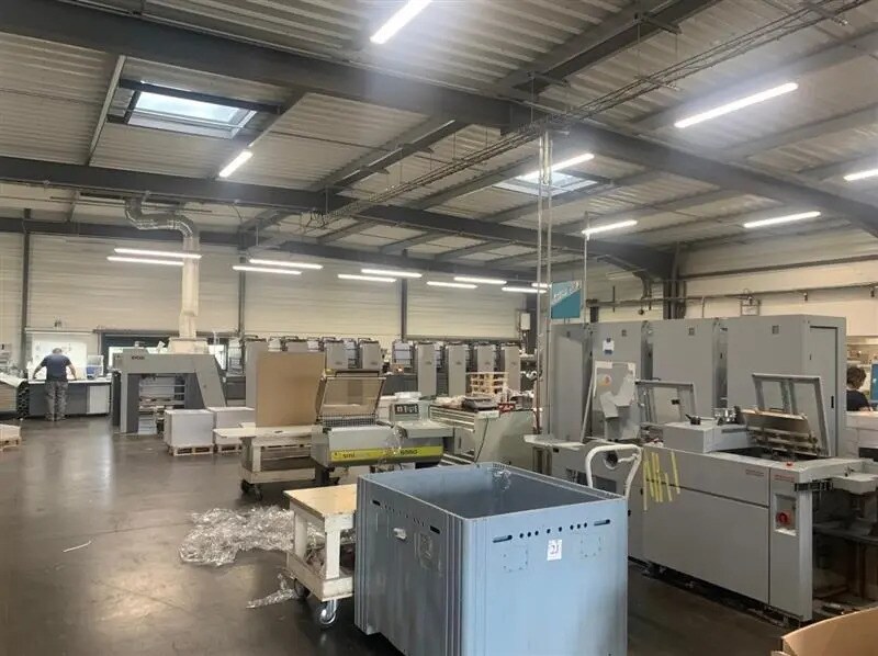 Flex in Le Controis-en-Sologne for lease Interior Photo- Image 1 of 7