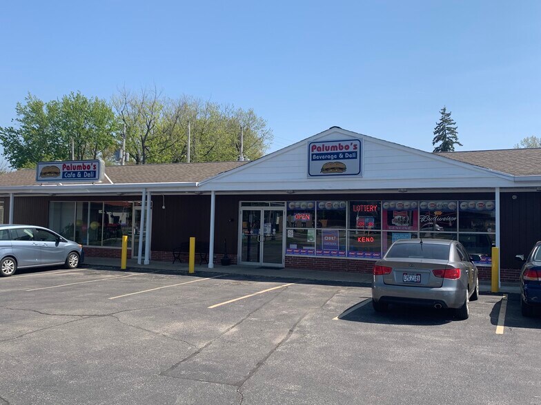 31600-31616 Vine St, Eastlake, OH for lease - Building Photo - Image 1 of 8