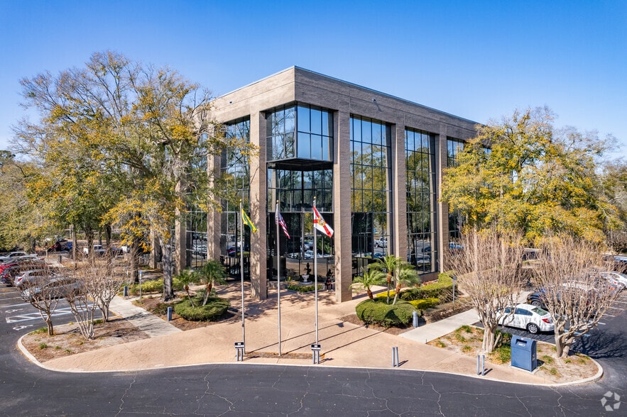 1051 Winderley Pl, Maitland, FL for sale - Building Photo - Image 2 of 7