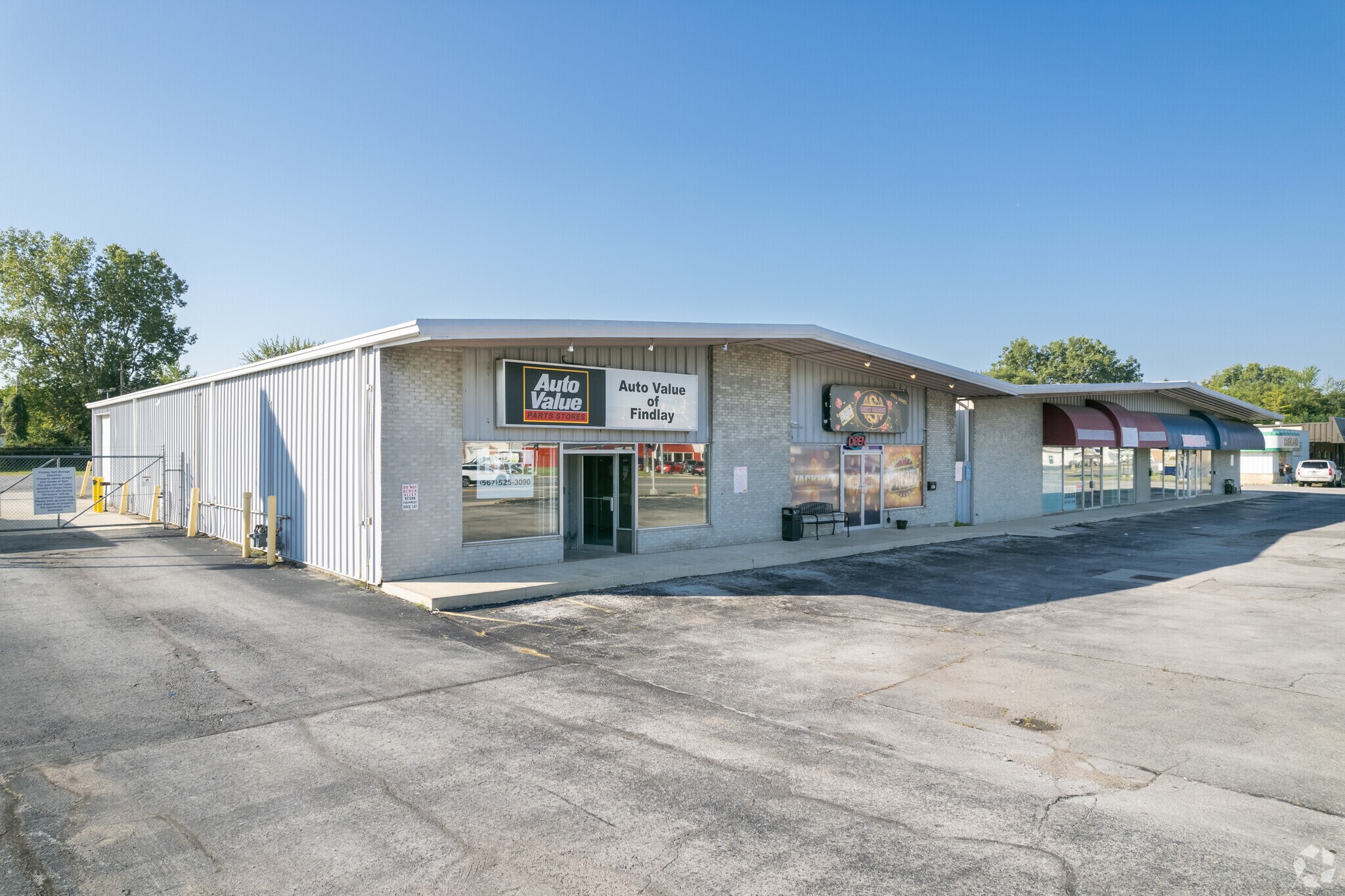 1101-1109 Tiffin Ave, Findlay, OH for sale Primary Photo- Image 1 of 1