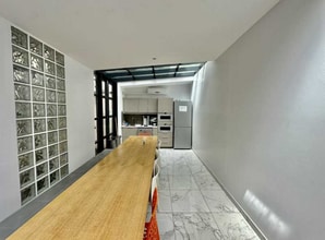 10 Villa D'Eylau, Paris for lease Interior Photo- Image 2 of 8