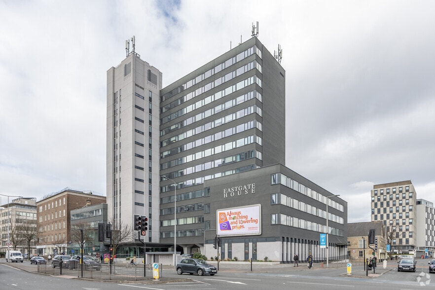 35-43 Newport Rd, Cardiff for sale - Primary Photo - Image 1 of 1