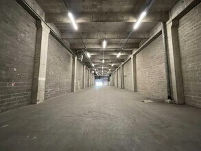 Flex in Garges-lès-Gonesse for lease Interior Photo- Image 2 of 2