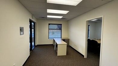 255 W 2675 N, Layton, UT for lease Interior Photo- Image 2 of 6