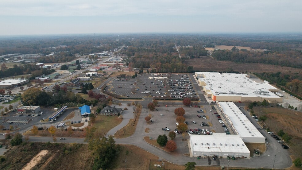 115 E Church St, Leesville, SC for lease - Building Photo - Image 3 of 4