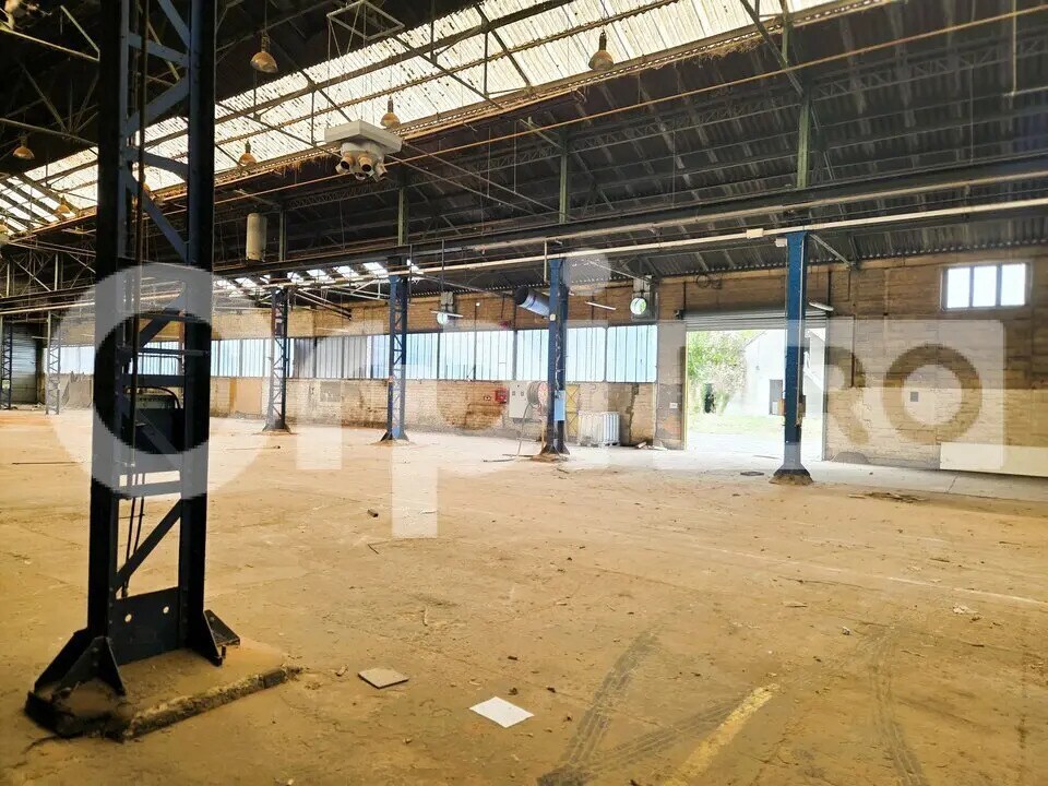 Industrial in Soissons for lease Interior Photo- Image 1 of 6