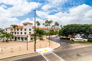 DoubleTree by Hilton Hotel San Pedro - Port - Pub