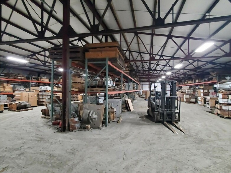 35 Beers Way, Wind Gap, PA for lease - Building Photo - Image 2 of 2