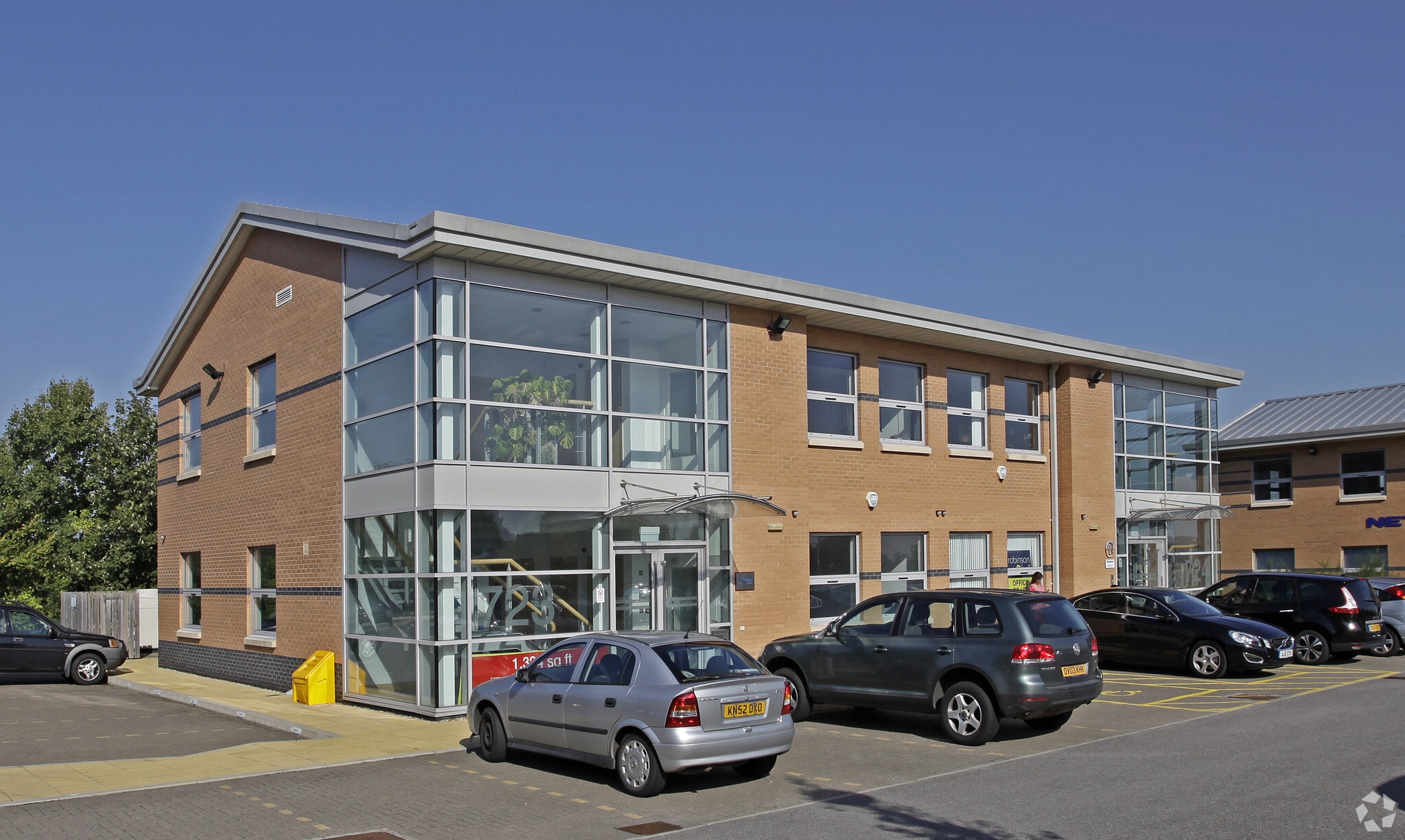 Capability Green, Luton for lease Primary Photo- Image 1 of 7