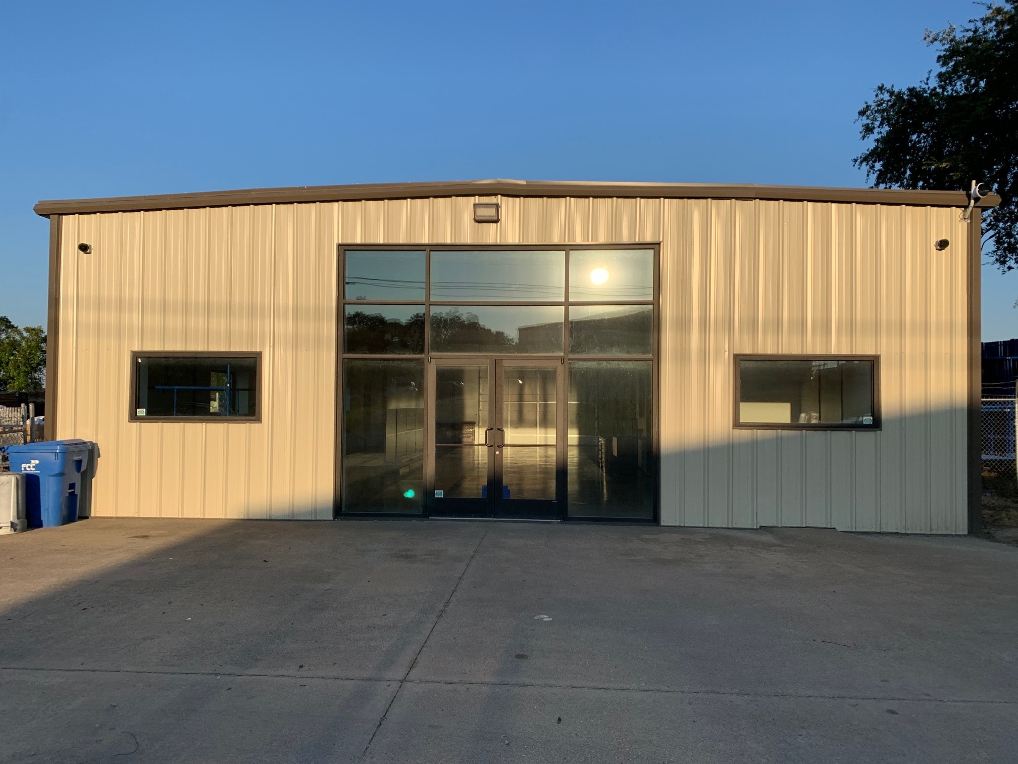 5001 Dexham Rd, Rowlett, TX for lease Building Photo- Image 1 of 13