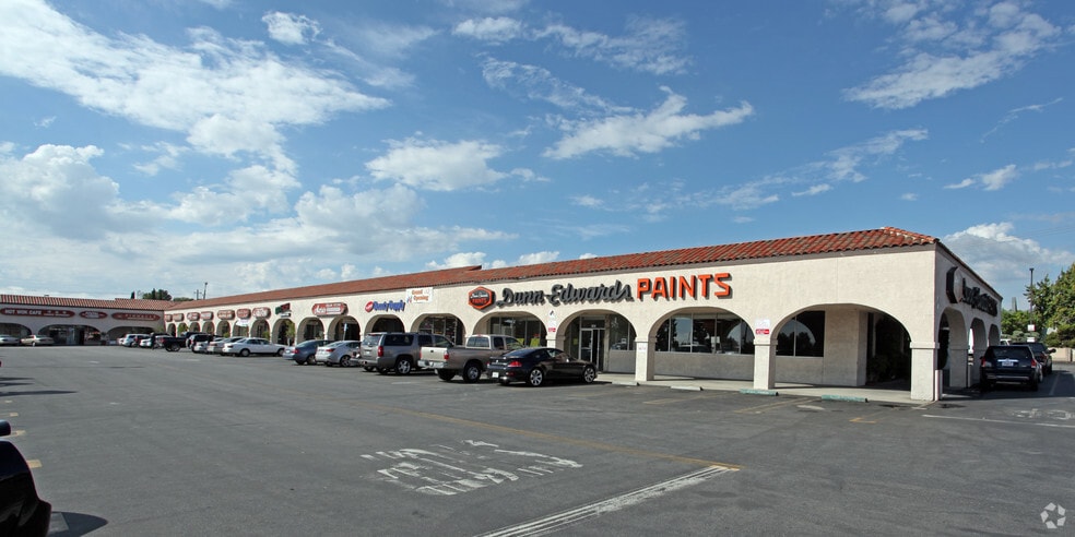 9119-9167 Reseda Blvd, Northridge, CA for lease - Building Photo - Image 1 of 4