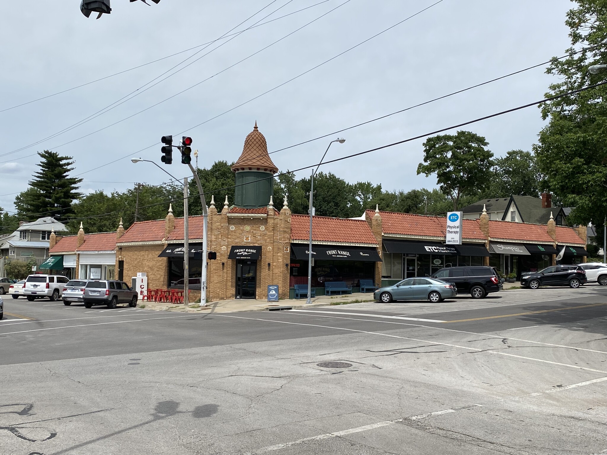 400-408 E Gregory Blvd, Kansas City, MO for lease Primary Photo- Image 1 of 6