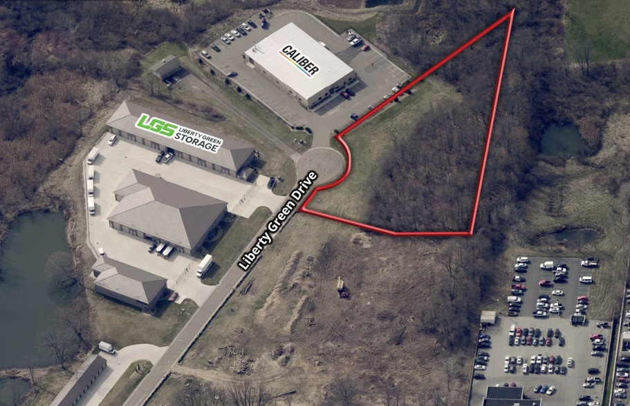 Liberty Green Drive, Akron, OH for sale - Primary Photo - Image 1 of 3