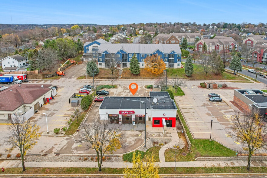 3140 Maple Valley Dr, Madison, WI for sale - Building Photo - Image 2 of 5