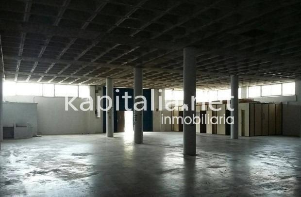 Industrial in Ontinyent, Valencia for sale - Building Photo - Image 3 of 4