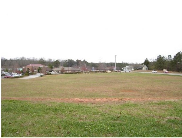 Foothills Parkway portfolio of 2 properties for sale on LoopNet.com Primary Photo- Image 1 of 3