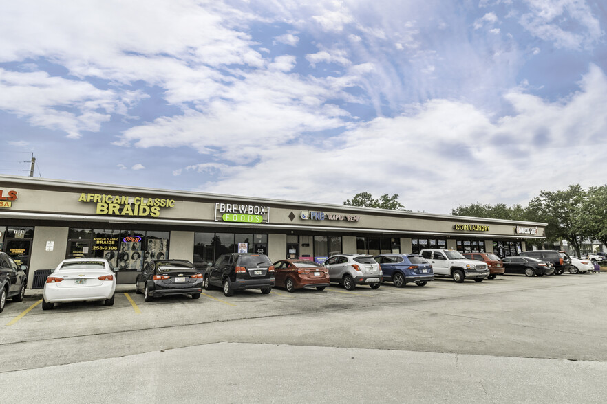 10916 Atlantic Blvd, Jacksonville, FL for lease - Building Photo - Image 1 of 3