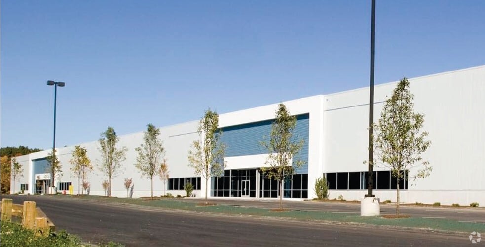 220 O'Connell Way, East Taunton, MA for lease - Building Photo - Image 2 of 13