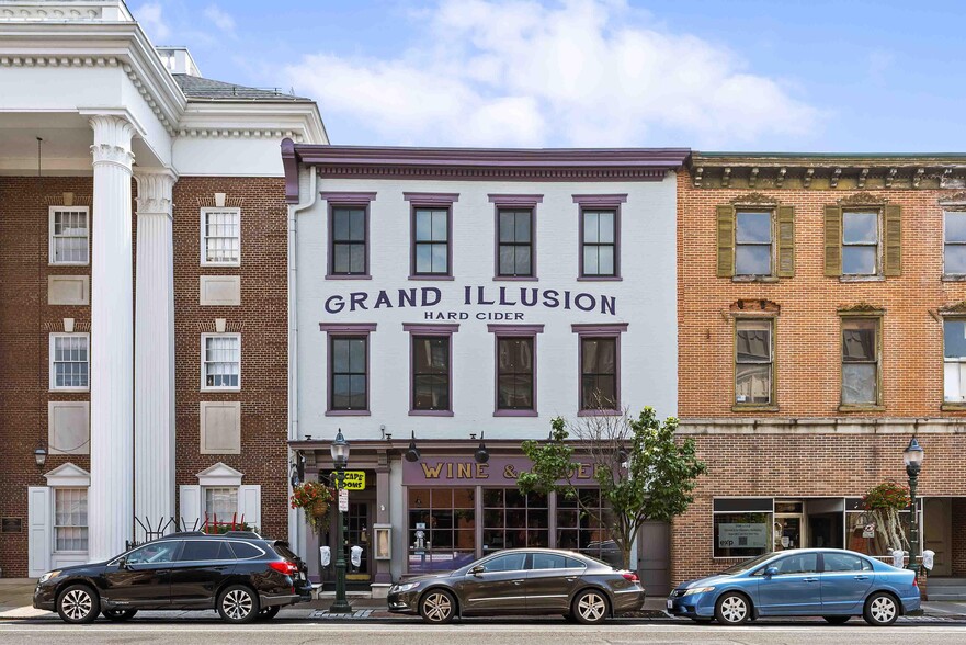 26 W High St, Carlisle, PA for sale - Building Photo - Image 1 of 19