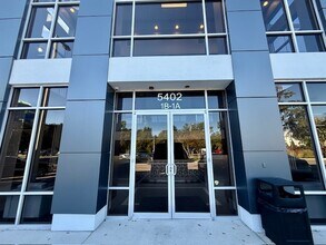 5402 W Laurel St, Tampa, FL for lease Building Photo- Image 2 of 20