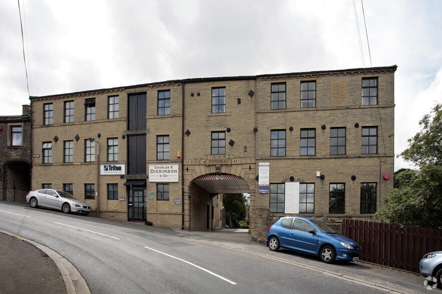 Hare Park Ln, Liversedge for lease - Primary Photo - Image 1 of 8