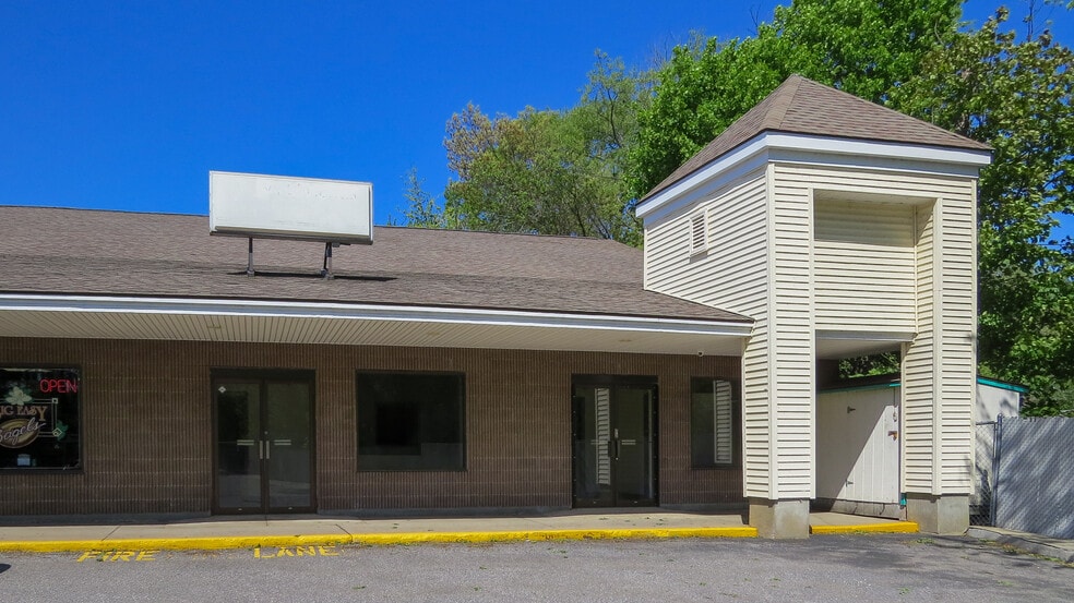 2626 Brown Ave, Manchester, NH for lease - Building Photo - Image 1 of 18