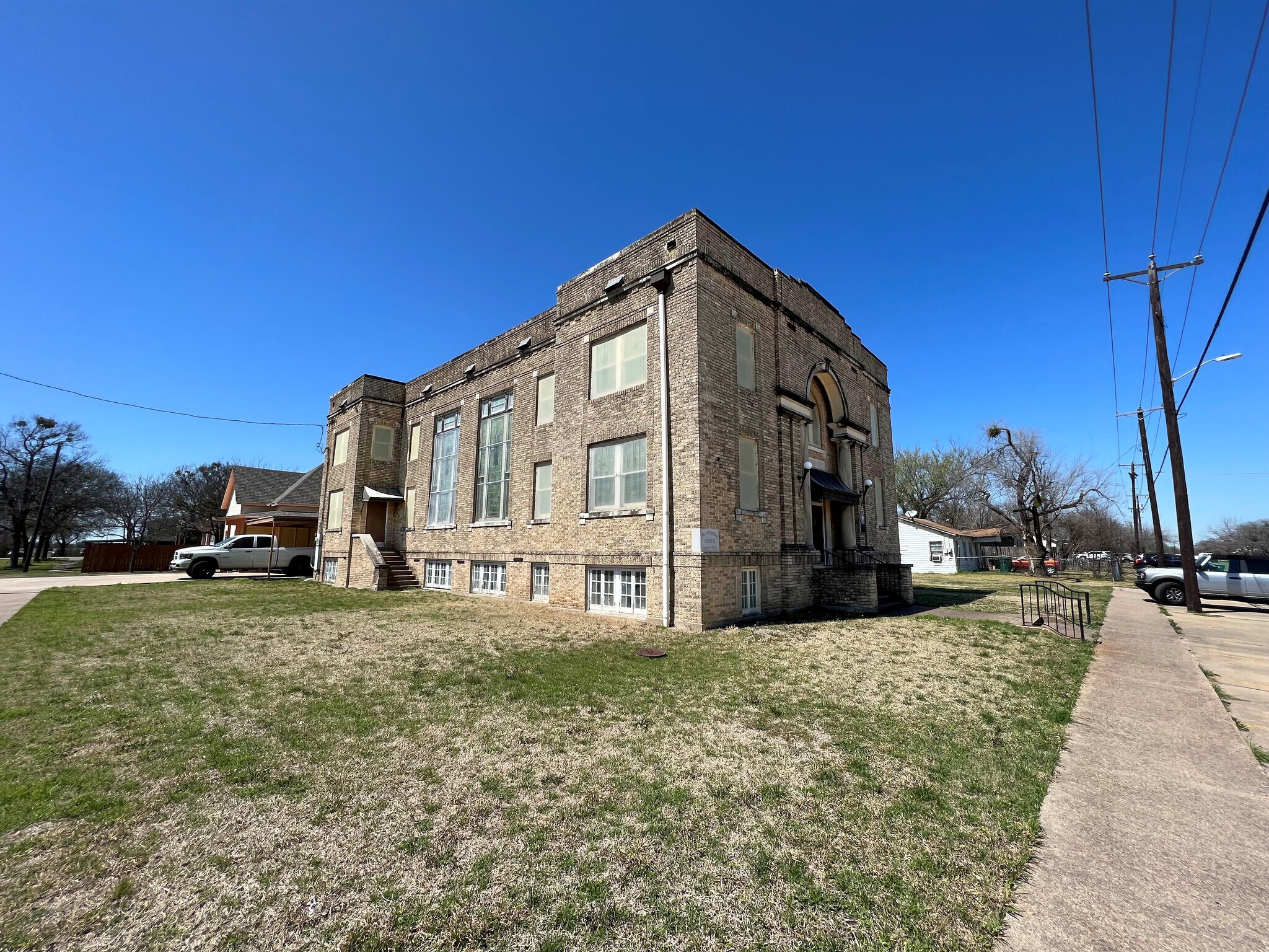 201 N Church Street, Ferris, TX 75125