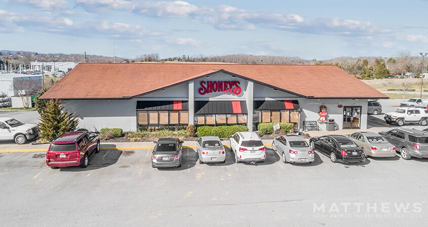 2405 Andersonville Hwy, Clinton, TN for sale - Building Photo - Image 1 of 1