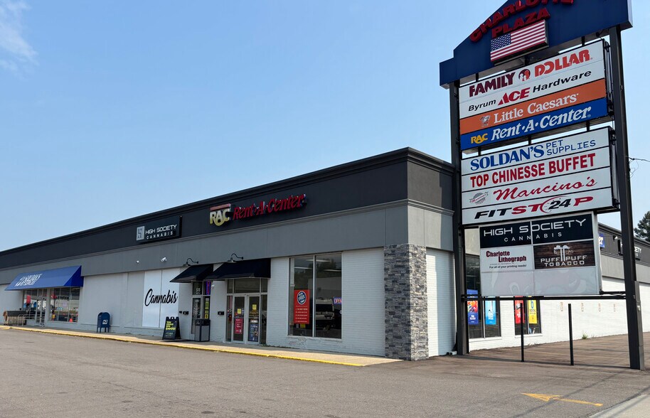 515 Lansing St, Charlotte, MI for lease - Building Photo - Image 2 of 10