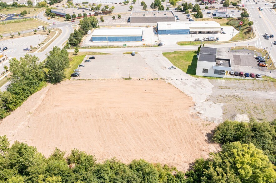 3968 W Ridge Rd, Greece, NY 14626