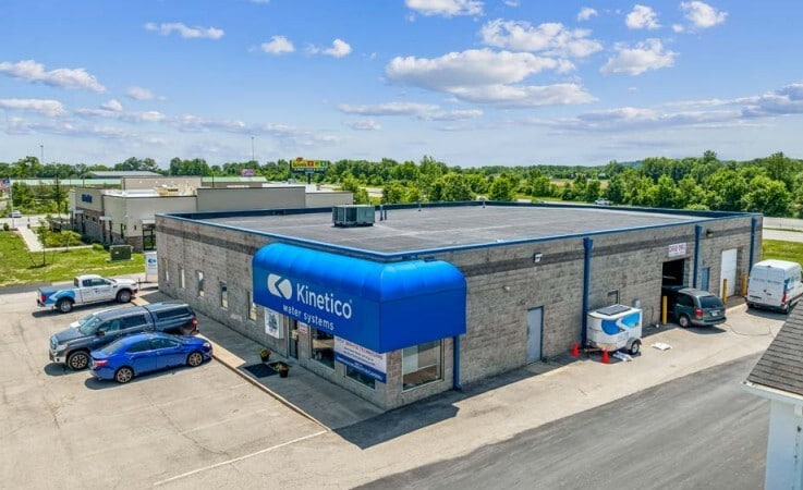 9765 Basil Western Rd, Canal Winchester, OH for sale - Building Photo - Image 1 of 4