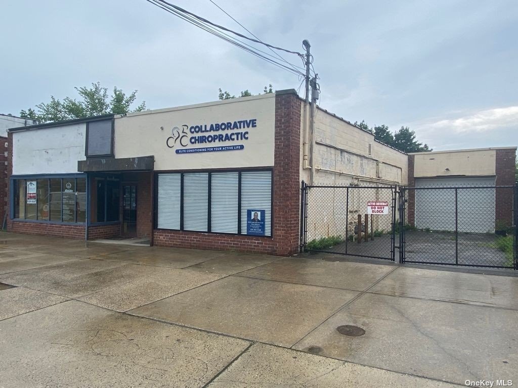 1026-1028 Little East Neck Rd, West Babylon, NY for sale Building Photo- Image 1 of 1