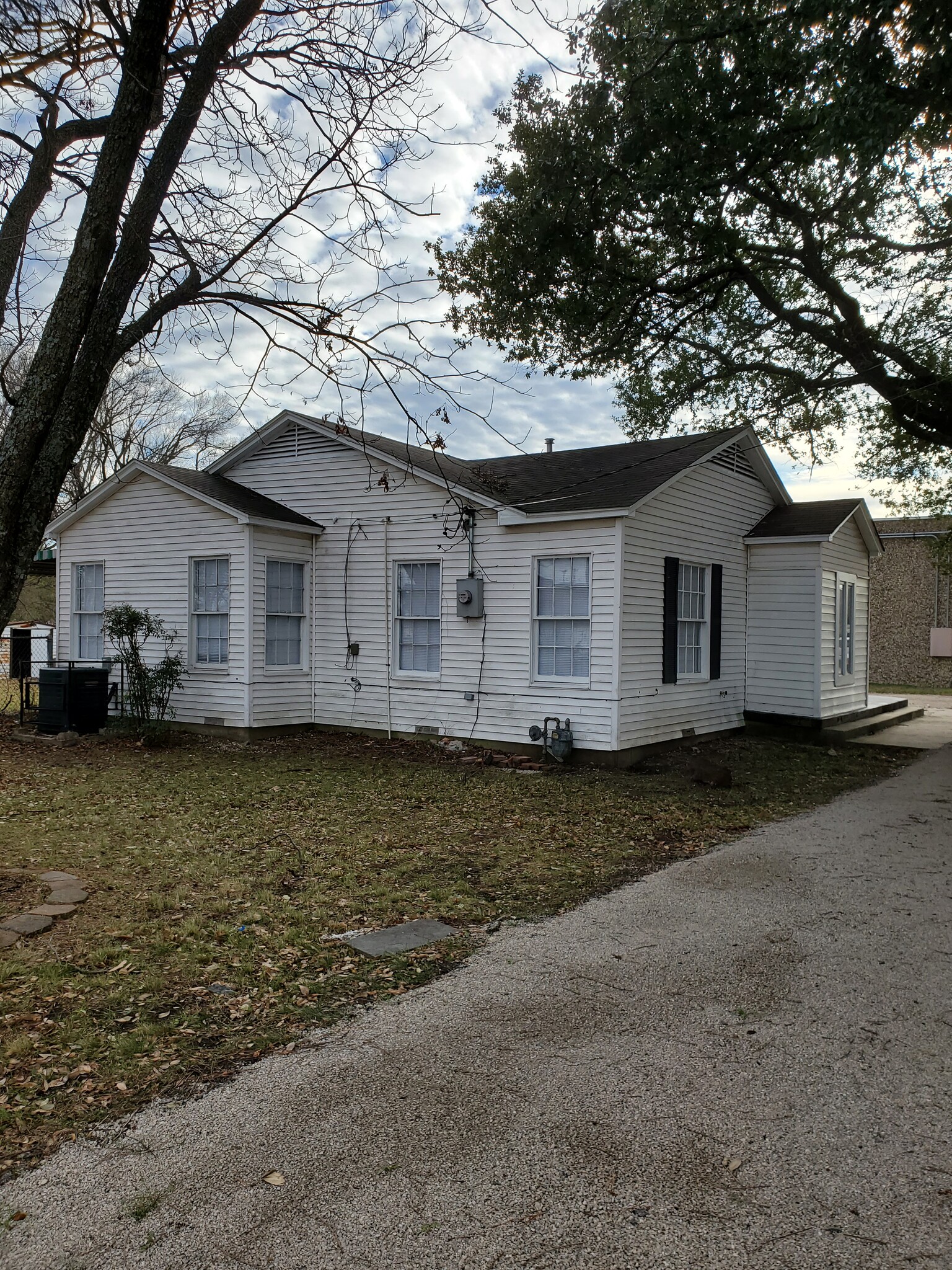 1618 Wynn Joyce Rd, Garland, TX for sale Building Photo- Image 1 of 1