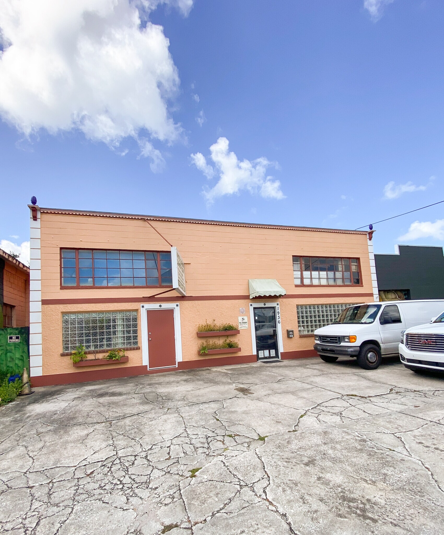 1936 1st Ave S, Saint Petersburg, FL for sale Building Photo- Image 1 of 1